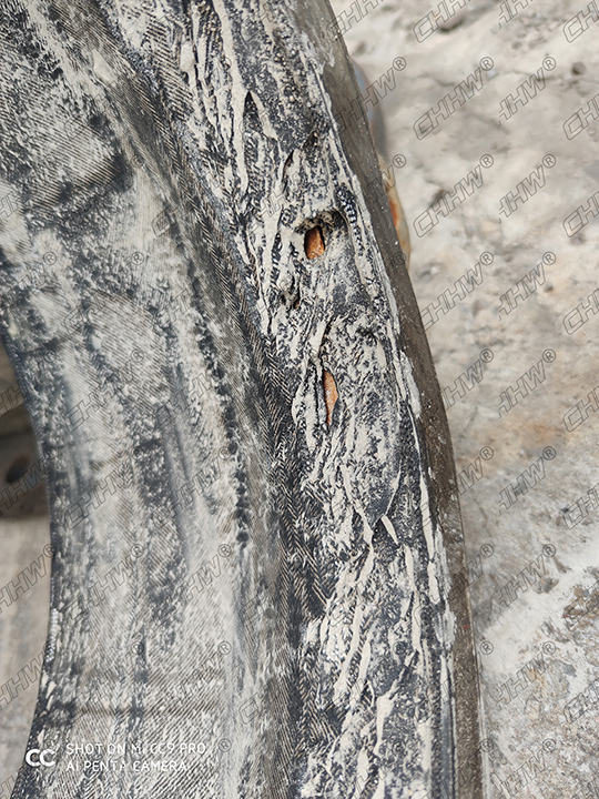 <a href=http://m.sp-oil.com/xjjt/ target=_blank class=infotextkey>橡膠接頭</a>球體磨破